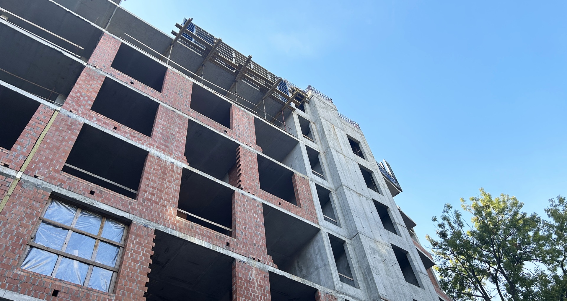 Construction image 2076