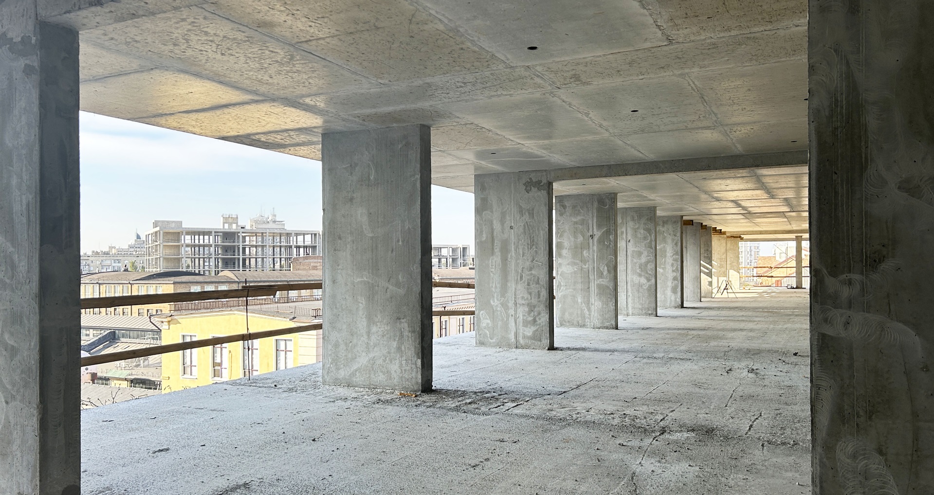 Construction image 2076