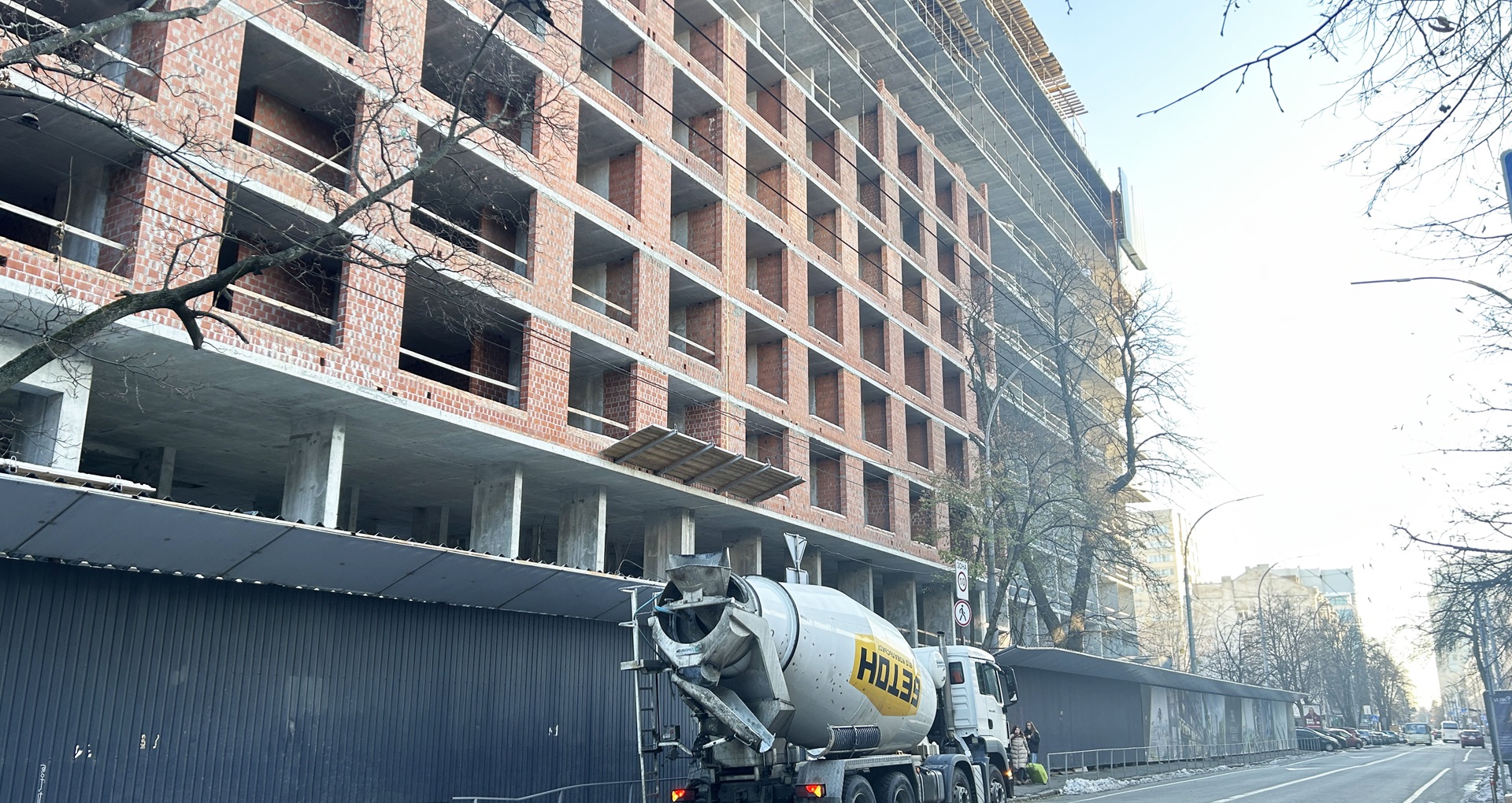 Construction image 2095