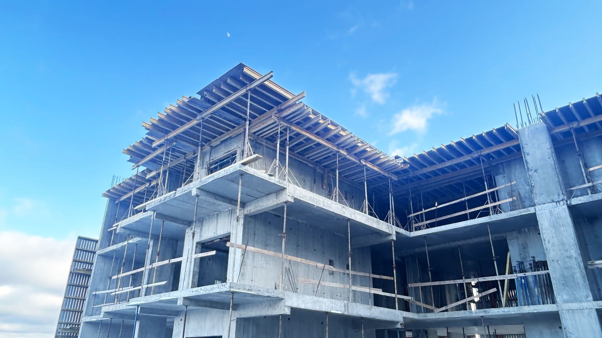 Construction image 2131